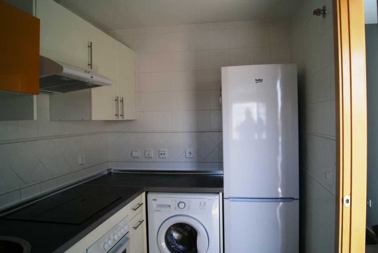 Apartamento Tirma Conil โกนิล เด ลาฟรอนเตรา ภายนอก รูปภาพ